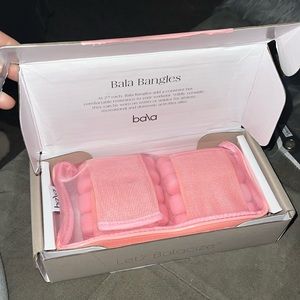 BRAND NEW: Bala Bangles 2pc Wrist & Ankle Weight Set - 2lbs